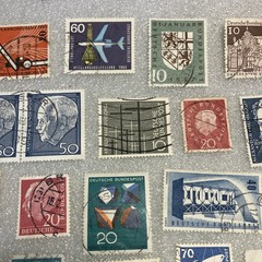 30 USED/Cancel mixed West Germany Deutsche Bundespost 1950-1990 Stamps. $1Ships.