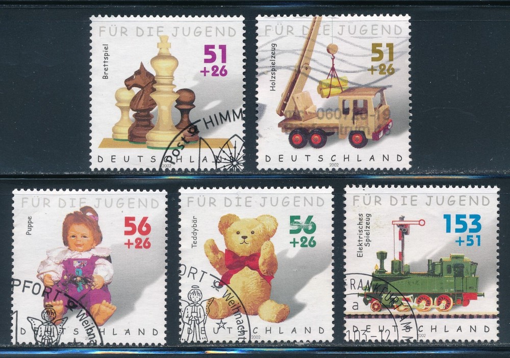 Germany – Used Stamps Set -Toys and Games (2002) B902-6