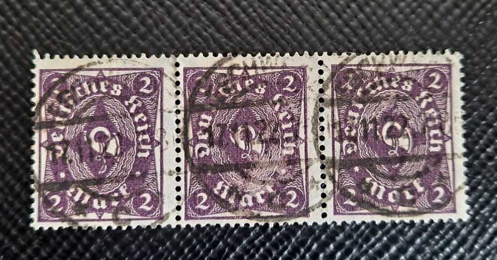Germany German Reich 1922 2 Mark Posthorn Michel #224 b Dark Violet Stamp