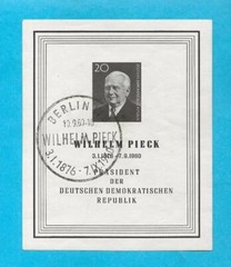 GERMANY DDR – 1960 LH CTO WILHELM PIECK SOUVENIT SHEET – SCOTT 511 – W63f