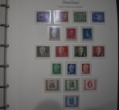DDR COLLECTION 1949-1990 COMPLETE MNH IN 4 HINGELESS ALBUMS SEE DESCRIPTION