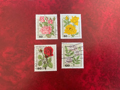 GERMANY BERLIN 1982 USED OR MNH FLOWERS FLORIBUNDA GRANDIFLORA TEA ROSE HYBRID
