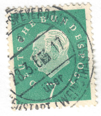 West Germany – 1959 – Professor Dr. Th. Heuss – 7Pfg – Used – #01