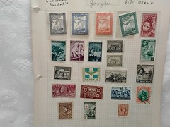 Vintage Mixed Lot 22 Stamps Finland Fiji Bulgaria Ireland Guatemala Malta & More