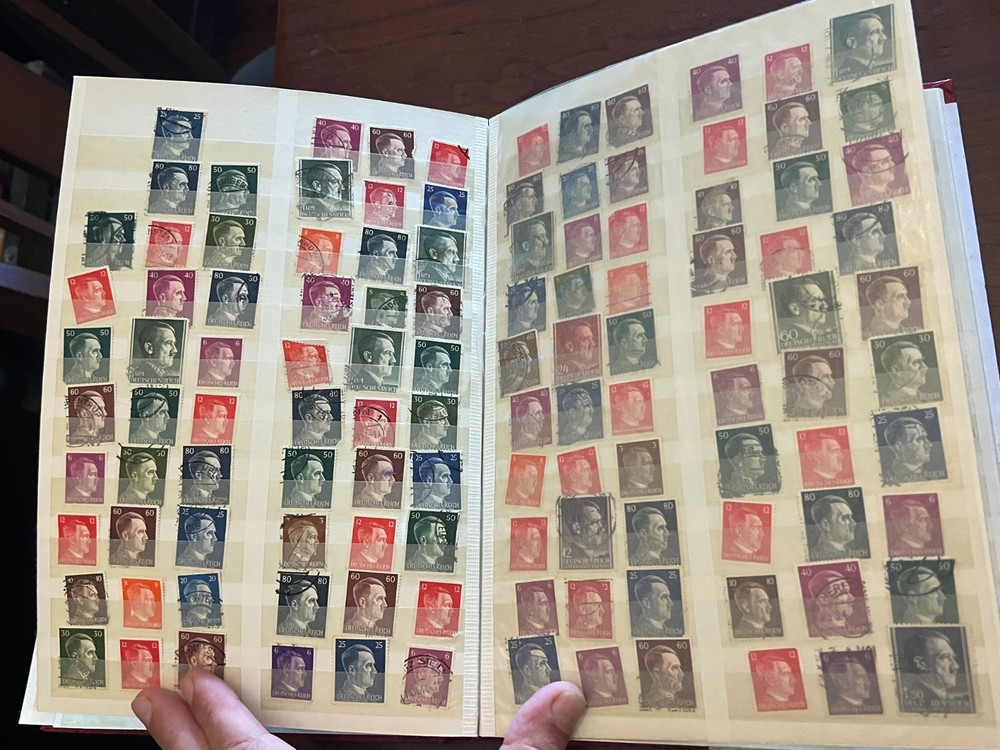 1930s TO THE END OF WWII GERMAN POSTAGE STAMP COLLECTION / 100’s OF STAMP