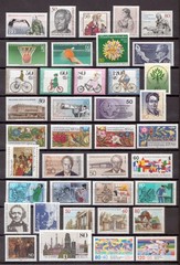 USA0054) Germany Berlin 170 Stamps Mint Never Hinged MNH, see all 4 pictures