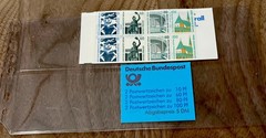 2 GERMANY MNH HISTORIC SITES BOOKLET SEE SCAN 1320