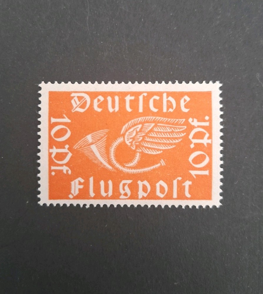 German Realm Stamp 1919 MNH. Flying Post Horn. Air Post 10pf