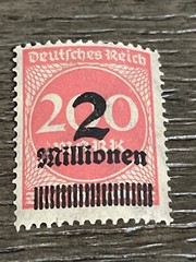 Rare Weimar German Reich 1923 Stamp 2 Millionen Overprint 200 Mark Red Inflation