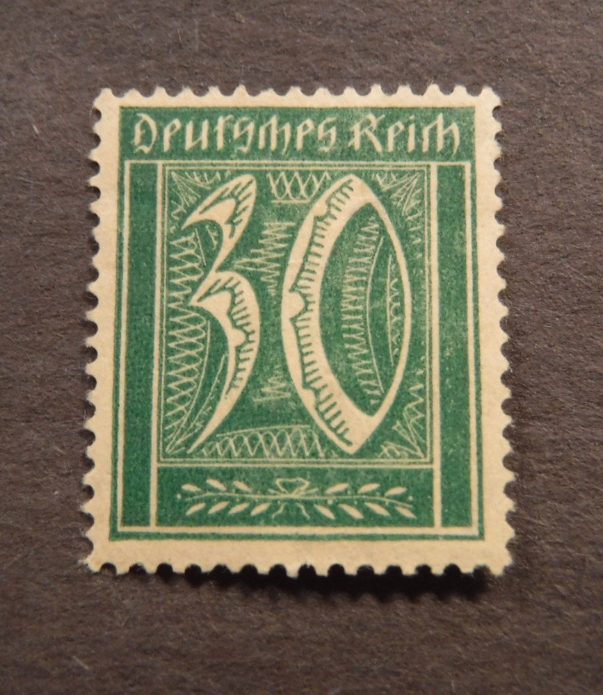 Scott#165, 1922, 30 pf. , Germany Stamp. MHOG