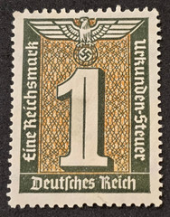 WW2 Nazi German Third Reich One Reichsmark RM Fiscal Stamp w Swastika Eagle