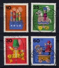 Germany – Berlin : Vintage Toy semi-postal set from 1971 – used / CTO