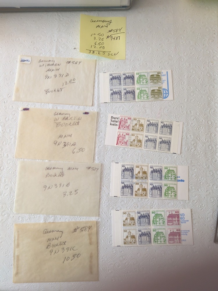 APC w7487 Germany MNH unexploded booklets retail $38.25