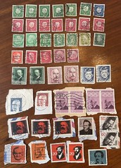 GERMAN DEUTSCHE REICH POST 20 PFN & 1933 President Hindenburg Medallion 600Stamp