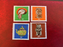 GERMANY EAST DDR 1971 USED OR MNH MASK BRONZE HEAD TEA PLAT CLAY FIGURE