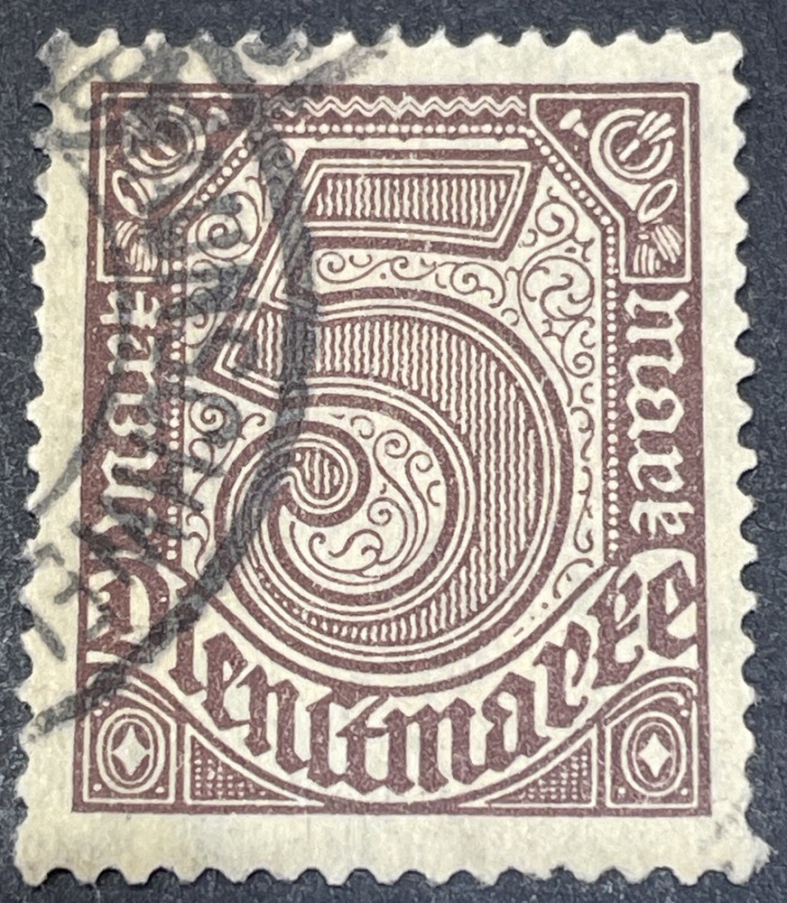 Germany SC #O13 Used; LHM; 5m brown on yellow paper -1920- Official