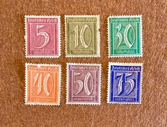 Assorted German Deutsches Reich 1920s Numeral Series UNUSED stamps
