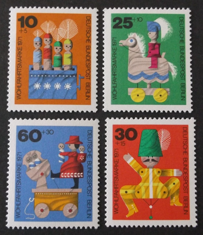 Germany Berlin Stamp 9NB83-6 MNH Toy Topical Full Set