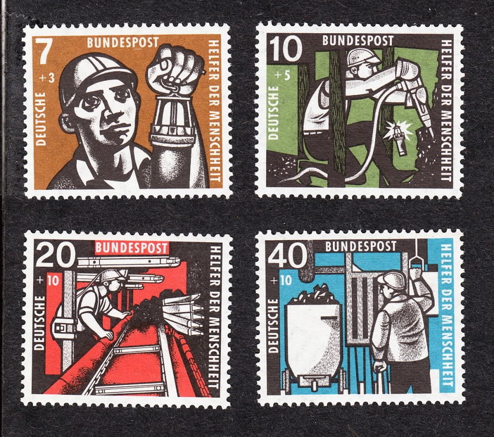 Germany Mi 270-73 Scott B356-59 Michel 2007 $25+ MNH E
