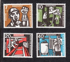 Germany Mi 270-73 Scott B356-59 Michel 2007 $25+ MNH E