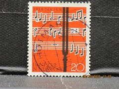 The listing:(1)1962 GERMANY tuning fork choral singing Stamp 20pf-LH-See Photos