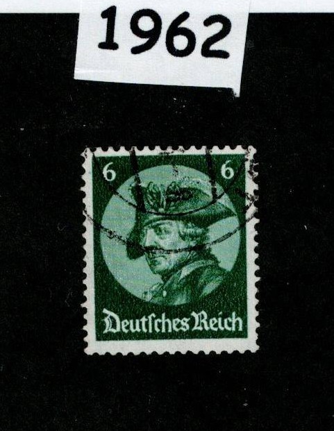 Used Stamp Sc 398 Frederick the great 1933 Third Reich era Germany #1962
