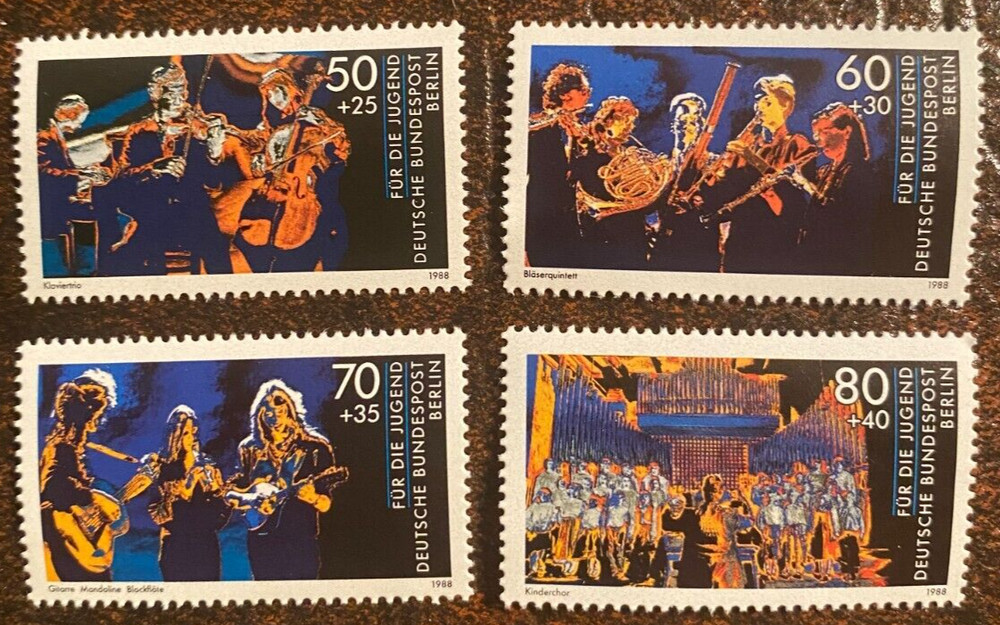 Germany Berlin stamps 1988 – Young people playing music – MNH – Sc#9NB-257-260
