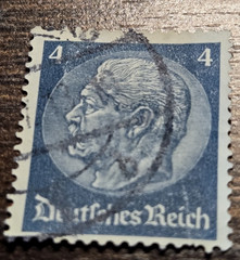 German Deutsches Reich Paul Von Hindenburg 16 Stamp Set – 1933