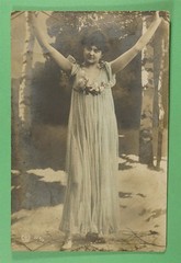 DR WHO 1906 GERMANY BAHNPOST TPO PRETTY LADY POSTCARD TO BODENWORDER R36950