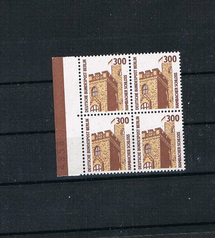 Berlin MiNr. 799 ** mint wonderfully from the margin in a block of four