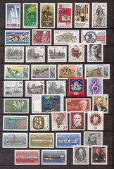 USA0052) Germany Berlin MNH 70 complete sets / issues, 3 pictures