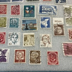 30 USED/Cancel mixed West Germany Deutsche Bundespost 1950-1990 Stamps. $1Ships.