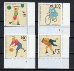 Germany 1991 MNH Mi 1499-1502 Sc B701-B704 19th century sports images /plates **