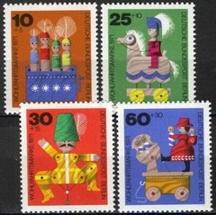 Berlin 1971, Surtax Welfare, Old wodden toys set VF MNH, Mi 412-15 2,5€