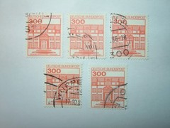1982 WEST GERMANY 300pf RED-ORANGE GERMAN CASTLES VFU (sg1812d) CV £5