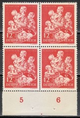 Germany 1943 MNH Mi 859 B246 Mother and Children ** Block of 4 ** 03