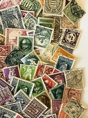 DEUTSCHES REICH – with WWII and Areas – Collection of 500 Stamps – MNH/Used