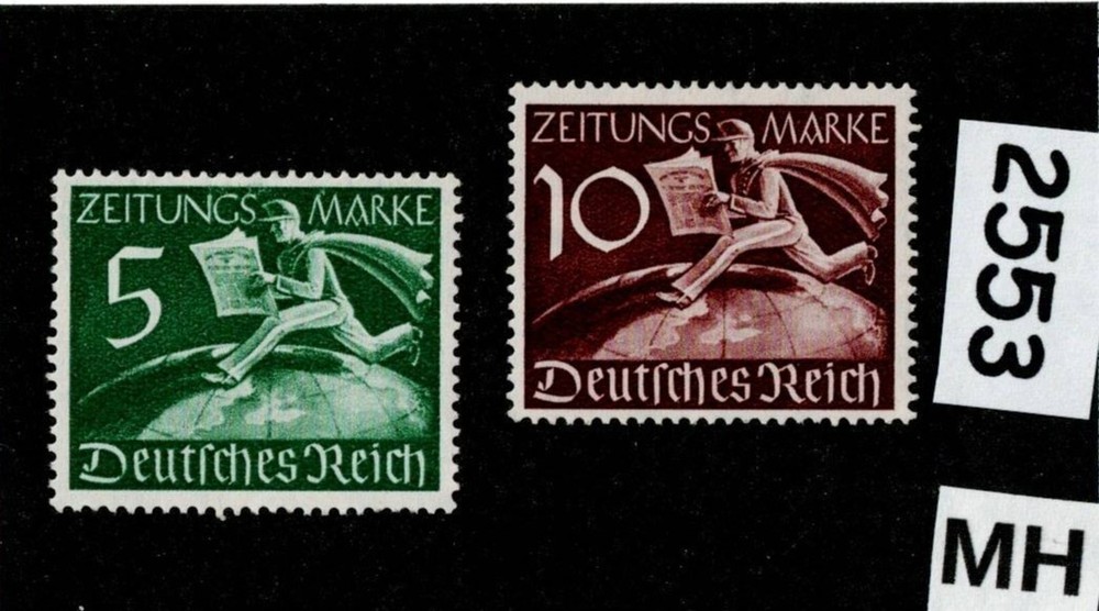 MH stamp set Sc P1 and P2 1939 Newsboy Newspaper Third Reich Germany #2553