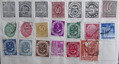 151 VINTAGE GERMAN WEIMAR REPUBLIC HYPER INFLATION STAMPS 6 PAGES STAMP ALBUM