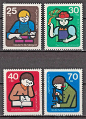 GERMANY:1974 SC#B508-B511 MNH Surtax was for benefit of young people AP3429
