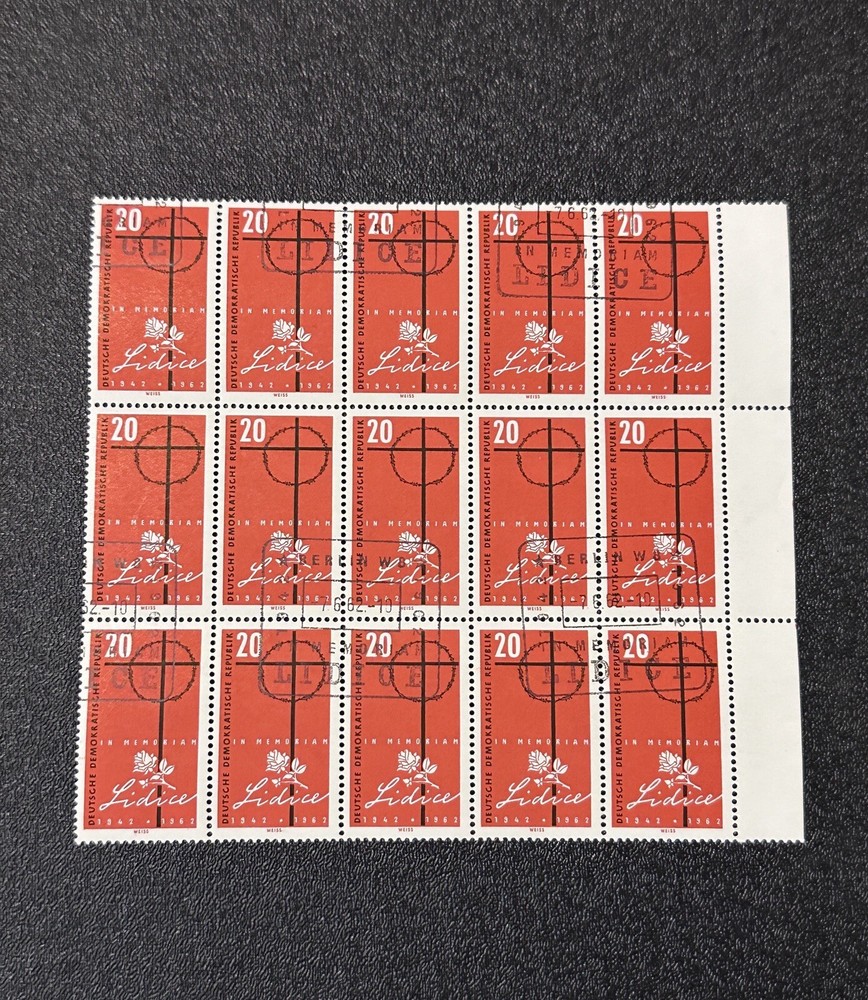 GERMANY DDR 1962 MNH Destruction Of Lidice BLOCK OF 15 STAMPS 20pf
