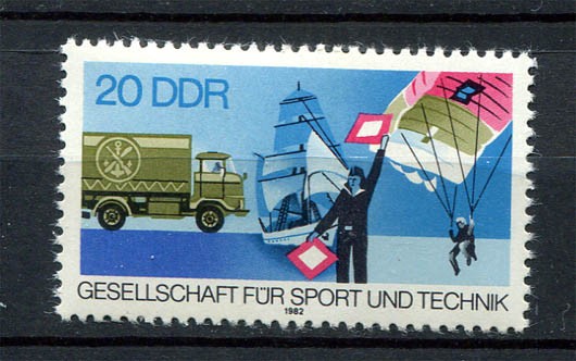 Germany – DDR : Sport and Technology stamp from 1982 – mint NH