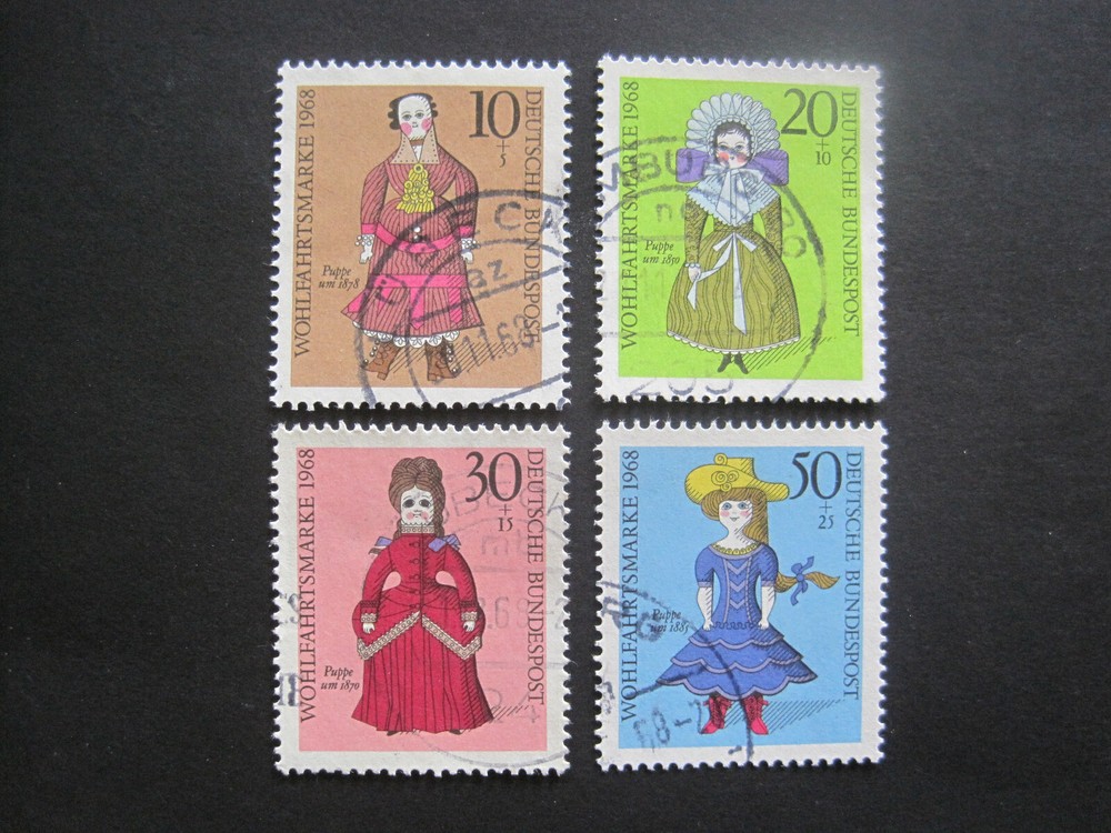 Bundle MiNr. 571-574 stamped (AD 701)