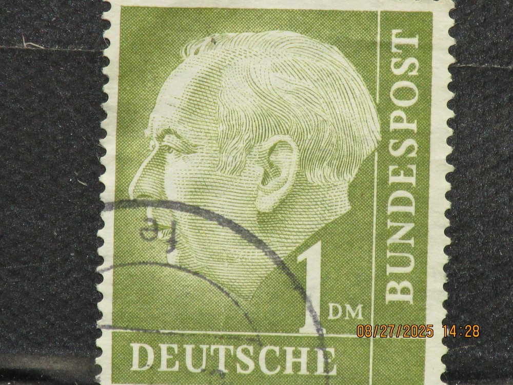 The listing is:(1)1954 Deutsche Dr. Theodor Heuss 1 DM Postage Stamp-LH