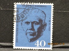 The listing:(1)1960 Deutsche GEORGE C. MARSHALL 40 Pfennig Postage Stamp-LH
