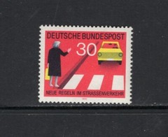 Germany 1971 TRAFFIC SIGN, OBSERVE PEDESTRIAN CROSSINGS MNH SC 1062