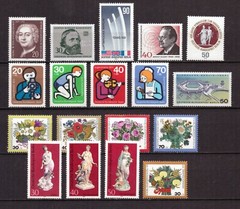 BERLIN COLLECTION 1960-1980 COMPLETE MNH see 16 pictures CV over 1000 Dollar