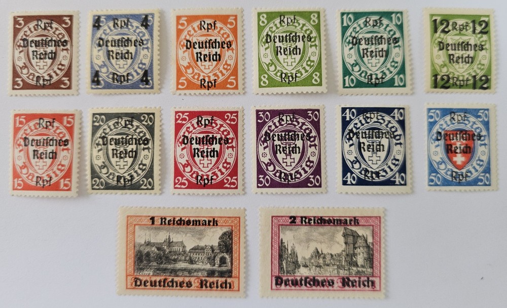 GERMANY 1939 Set of 14-13x Very Fine MM, 2mk No Gum- but SIGNED. (€300 for MNH)