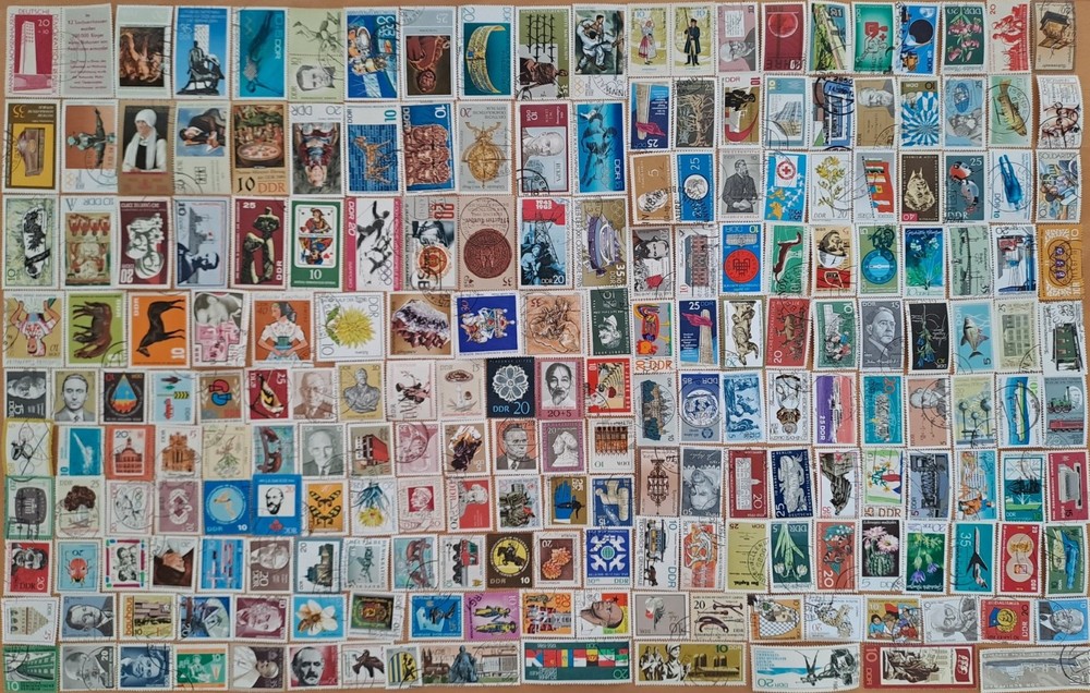East Germany GDR DDR – 200 commemorative stamps – used (m43)