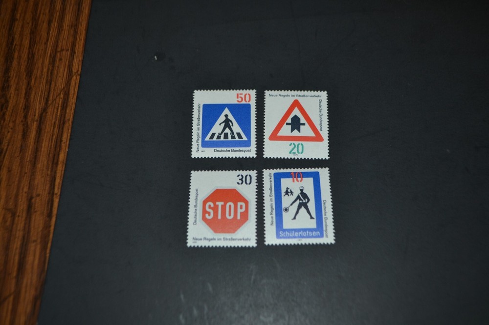 GERMANY SCOTT #1055-1058 TRAFFIC SIGNS MNH SET OF 4